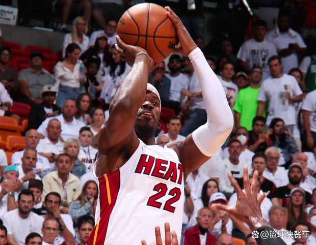 开云下载-后卫消防失误救火扑救保住比分的简单介绍