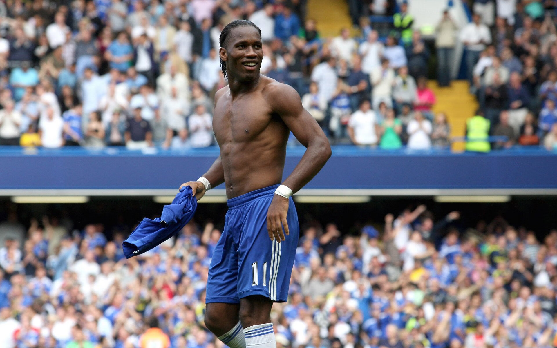 福登存在感拉满，多特蒙德强势晋级，新西兰足球的启示