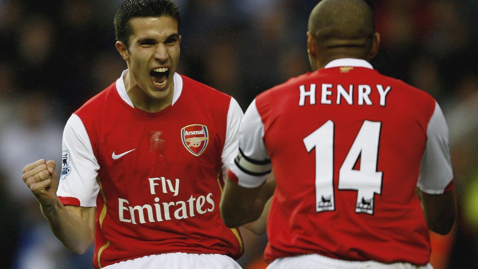 绿茵绝杀与球台烽火，当波兰队逆转德国，林高远点燃赛场之夜